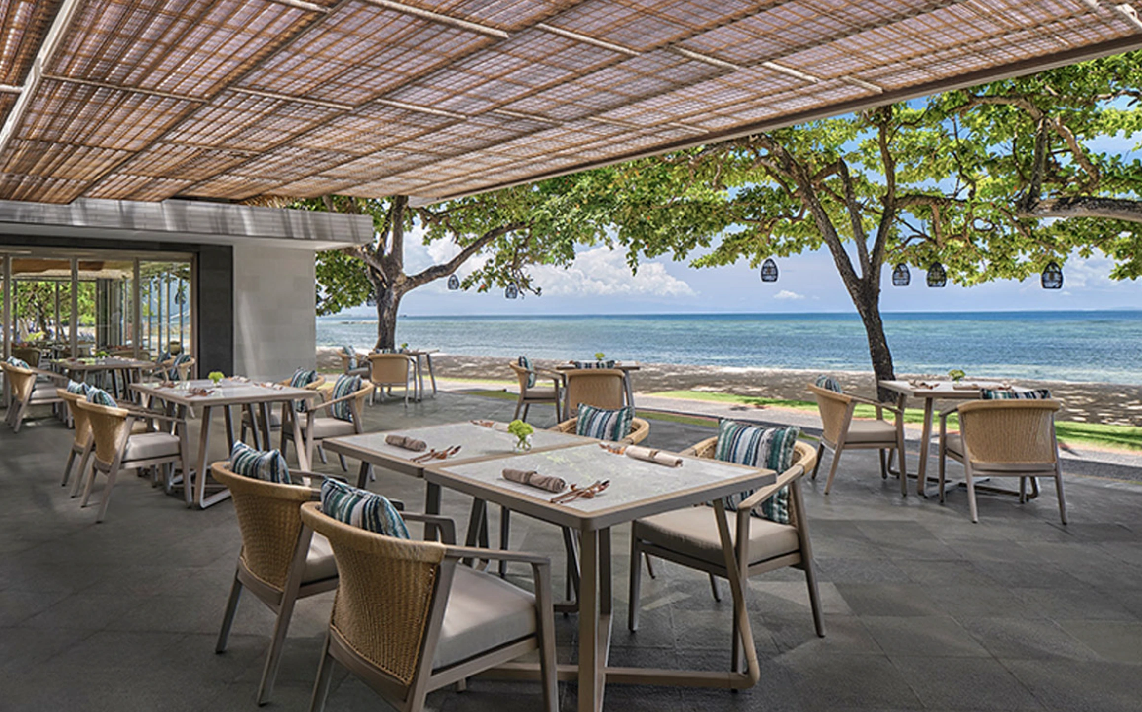 Waterfront Restaurants in Bali for Memorable Dining by the Water
